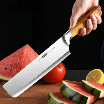  couteau de cuisine personne tenant le couteau