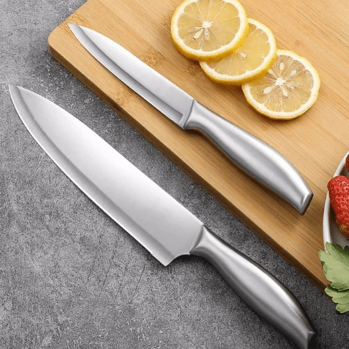 couteaux de cuisine présentation des deux couteaux