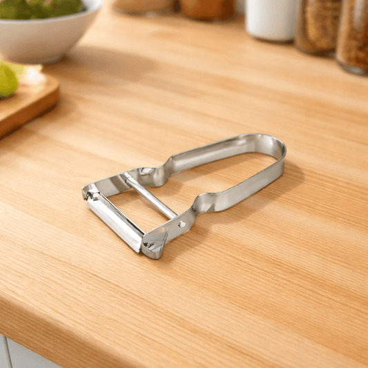 Econome posé sur un plan de travail