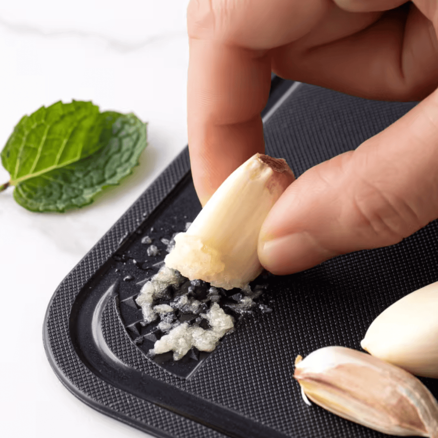 Planche à découper Élégance grattage d'ail